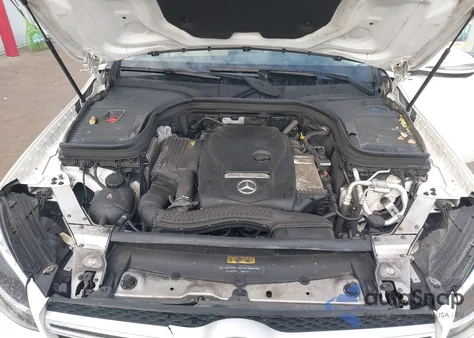 2019 Mercedes-Benz Glc 300 4Matic z USA, uszkodzony, nr VIN WDC0G4KB4KF482127